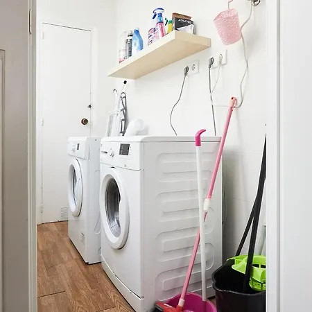 Low Cost Apartments Center Elche Extérieur photo