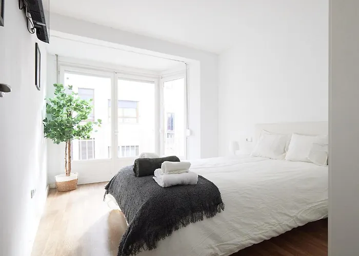 Low Cost Apartments Center Elche